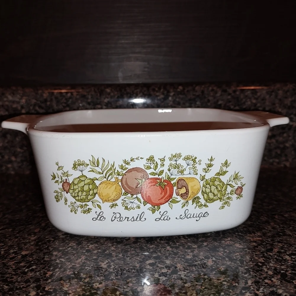 Corning Ware L'Echalote Spice Of Life 1-1/2 quart baking dish